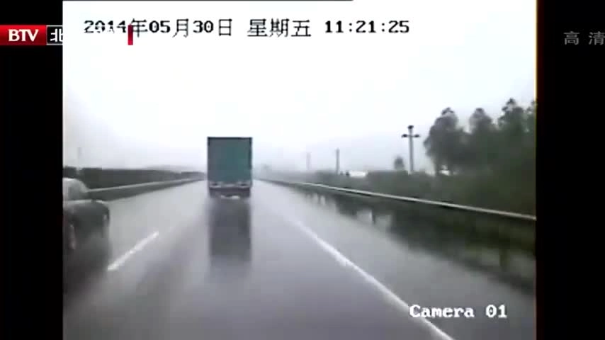 EHS学习资料网交通安全视频021.大巴车交通事故案例分析.mp4