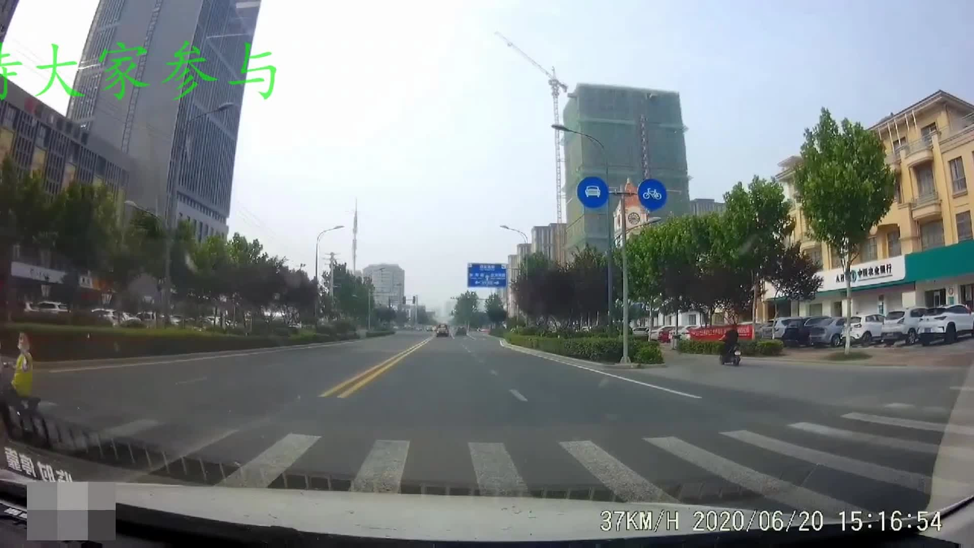 EHS学习资料网交通安全视频163.行车记录仪车祸视频01.mp4