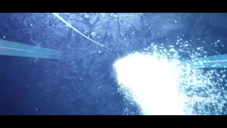 冰雪路面开车，这几步千万别做错！低温冰雪天开车注意事项请查收.mp4